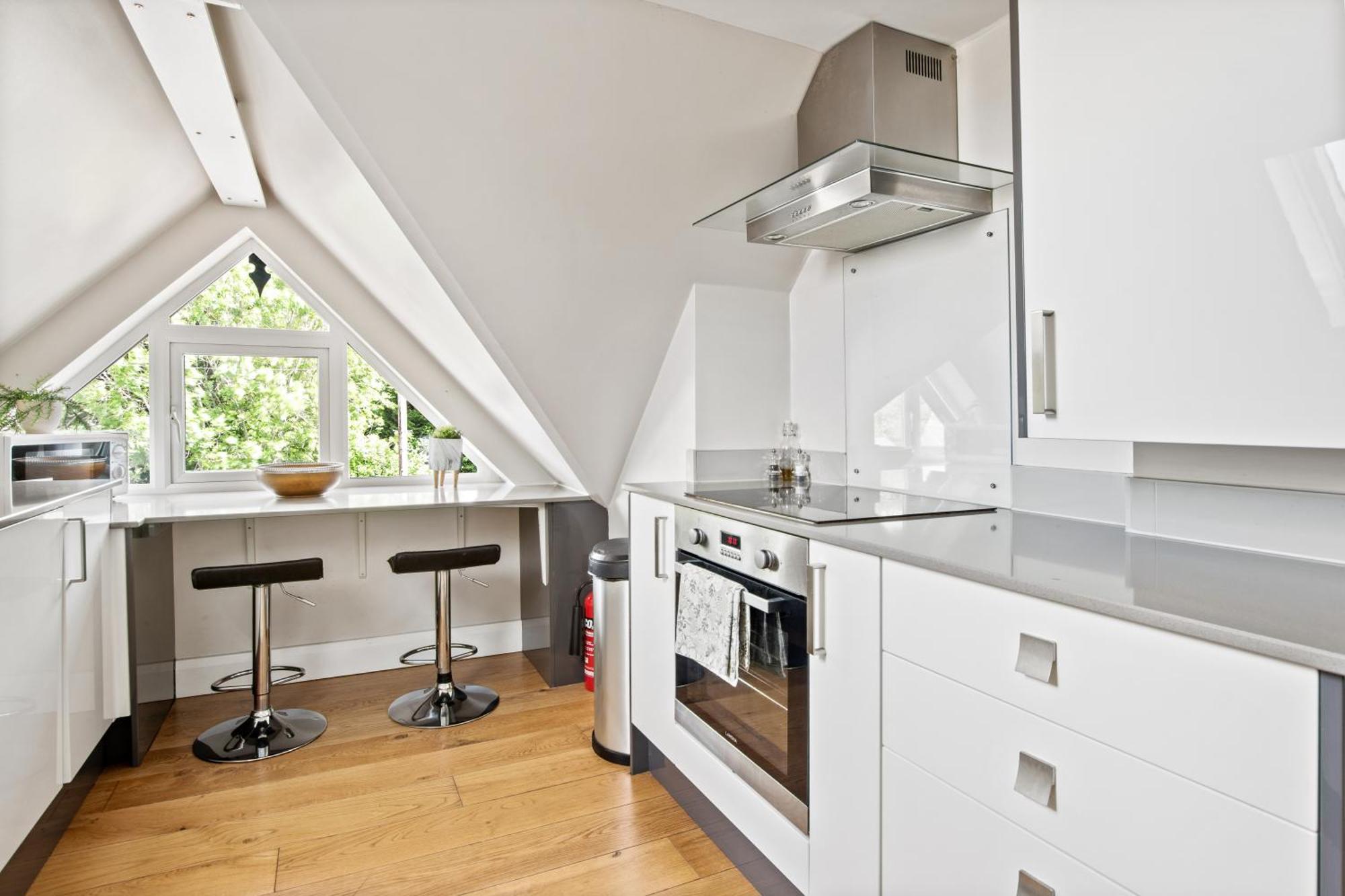 Central And Cosy Brockenhurst Flat 外观 照片
