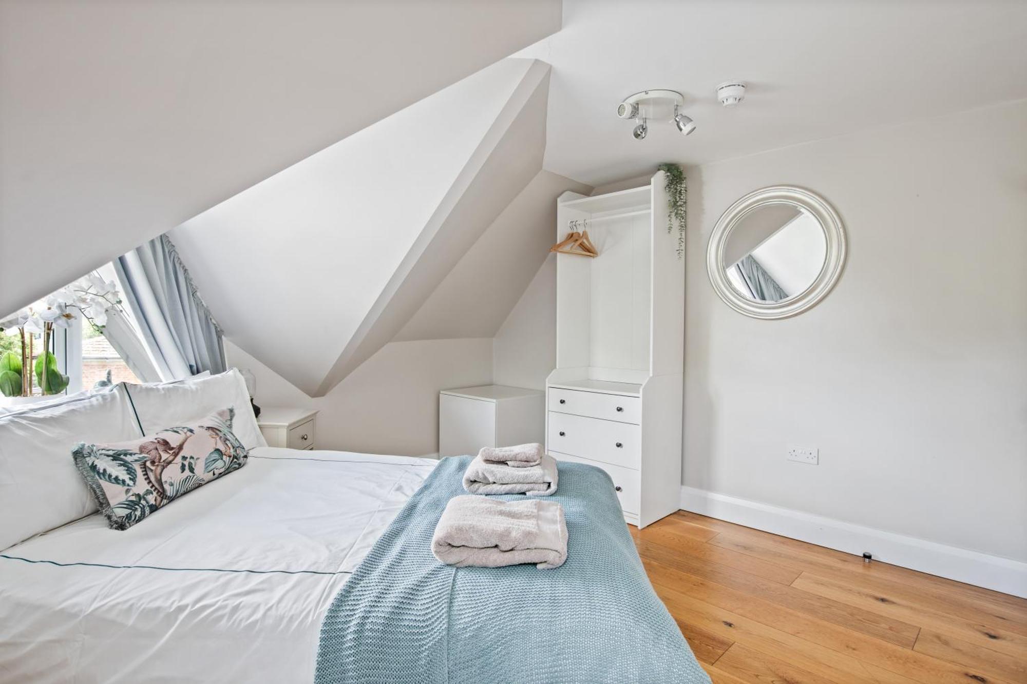 Central And Cosy Brockenhurst Flat 外观 照片